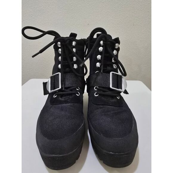 Steve Madden Women's Grady Lug-Sole Booties Black Lace Up Chunky Heels Size 9 - Picture 3 of 7